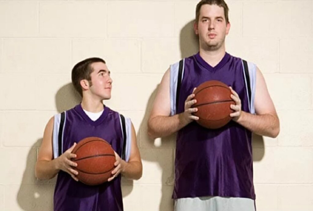 सपने में कद अपना बड़ा देखना