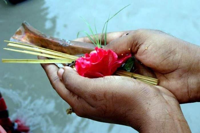 सपने में तर्पण देखना